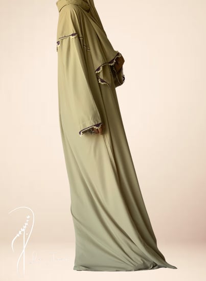 شرشف صلاة سحاب بيج  مزين بالكروشي  يدوي و الطرحة منفصلة