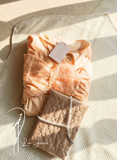 شرشف صلاة لف دانتيل متوفر عدة ألوان