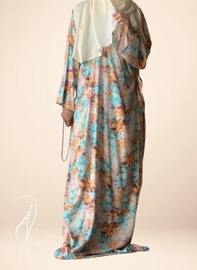 شرشف  صلاة منقوش ورد تفني و بني من لاجور