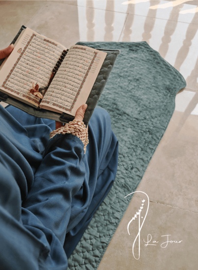 شرشف صلاة لف ازرق  تركوازي كروشيه فاخر و مميز