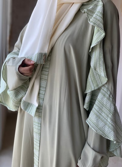 عباية شرشف سستة أخضر فاتح من القطن البارد و القطن المغزول .