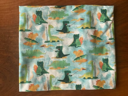 طوق شال متعدد الاستخدامات