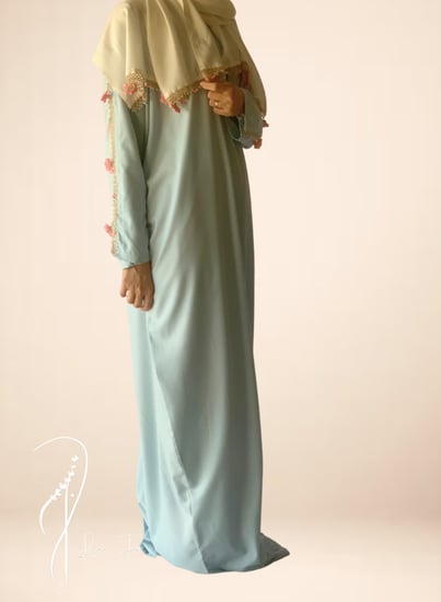 شرشف صلاة سحاب ازرق كروشيه يدوي