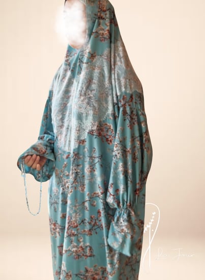 شرشف صلاة خمار منقوش ازرق من لاجور