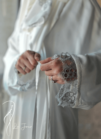 شرشف صلاة لف أوف وايت أويا فضي