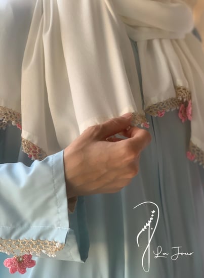 شرشف صلاة سحاب ازرق كروشيه يدوي