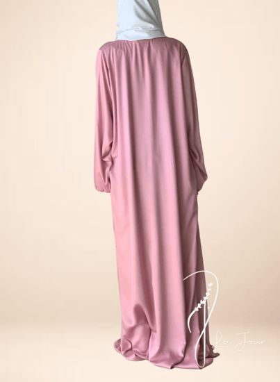 شرشف صلاة وردي بصلي سستة مزين بالكروشيه و الورد الاويا