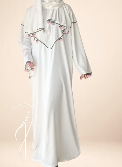 شرشف صلاة سستة ابيض بالكروشيه الوردي المميز