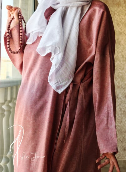 شرشف لف أزرق جينز طرحة متصلة لينين