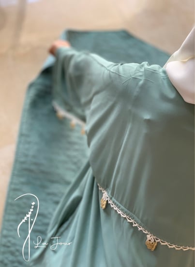 شرشف صلاة سحاب اخضر كروشيه يدوي