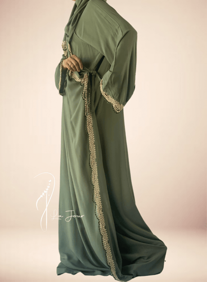 شرشف صلاة لف سكري وزيتي من الجنب يجهز خلال اسبوعين