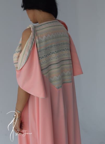 ثوب كم فراشة خربزي