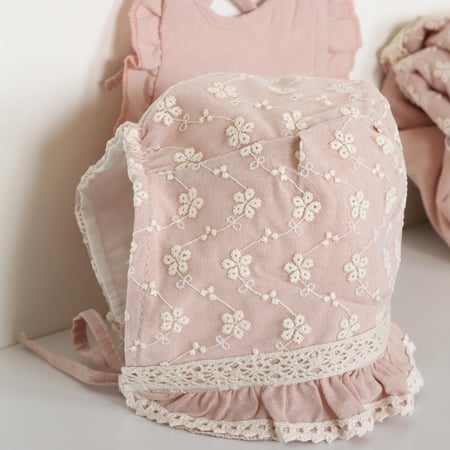 طقم فستان رضع - 7 قطع - من الولادة حتى شهرين