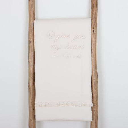 طقم فستان بناتي مع قبعة وصدرية وجوارب وجزمة وشورت داخلي - 7 قطع