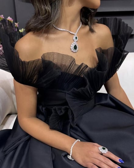 فستان عفاف اسود