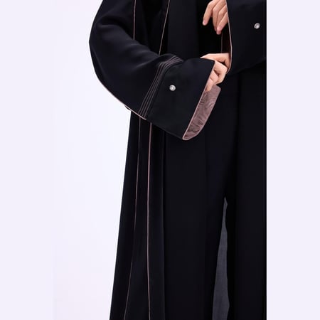 عباية Button Lines