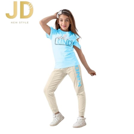 طقم بناتي أزرق وبيج بطبعة KIND بتصميم مريح وعصري من JD New Style