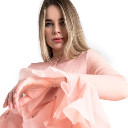 فستان وردي قصير