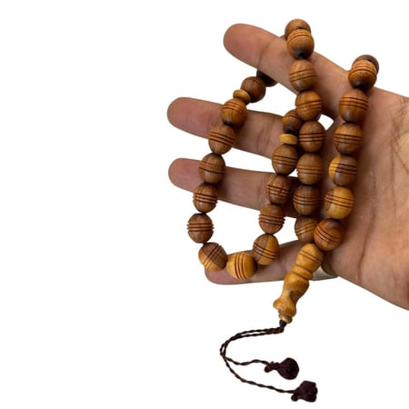 سبحة خشب زيتون فواحه معتقه في دهن الزعفران الملكي