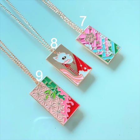 سلسلة كيميتسو نو يابا - kimetsu no yaiba necklace