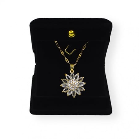 قلادة دوار الشمس الذهبية