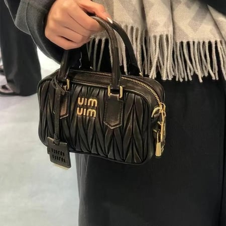 حقيبة نسائية