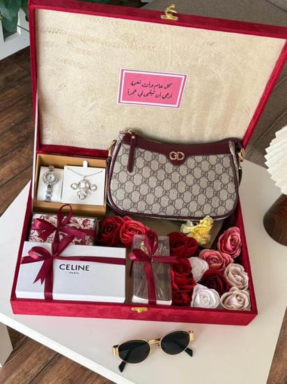 هدايا بمناسبة الولادة