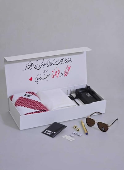 بكج هدايا رجالي للعيد بوكسات افكار هدية رجاليه طقم فاخر  شماغ قماش قلم