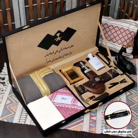 تنسيقات هدايا رجال فخم جميل