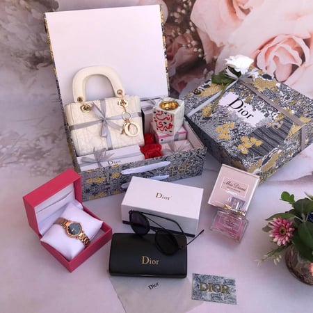 افضل الهدايا للزوجة هدايا للزوجة بالصور