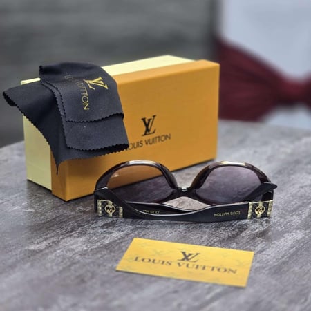 نظاره شمسيه لويس فيتون نسائي
