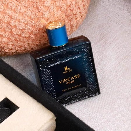 بوكس هدية العيد بوكسات هدايا فرزاتشي رجالية فخمة شماغ قماش عطر للرجال