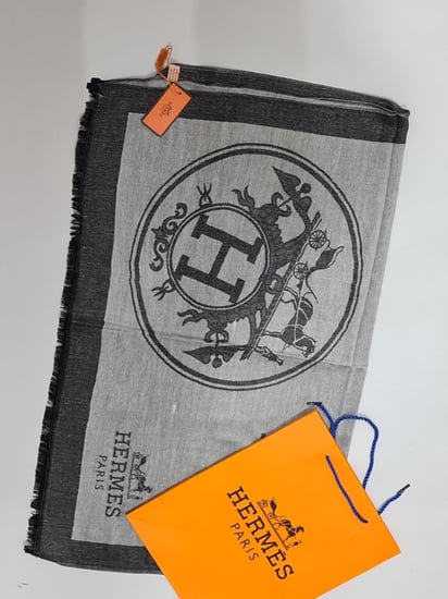 شالات شتوي ماركه هيرمز نسائي