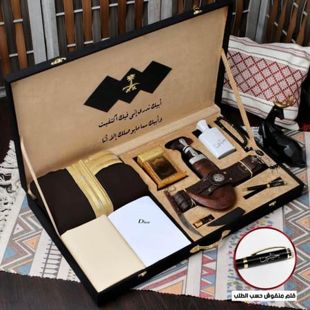 تنسيقات هدايا رجال فخم جميل