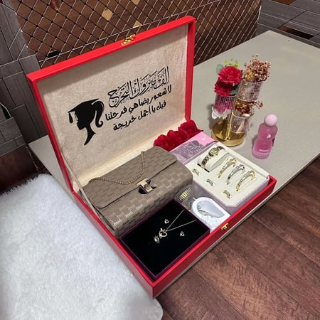 هدايا تخرج غير مكلفة للبنات