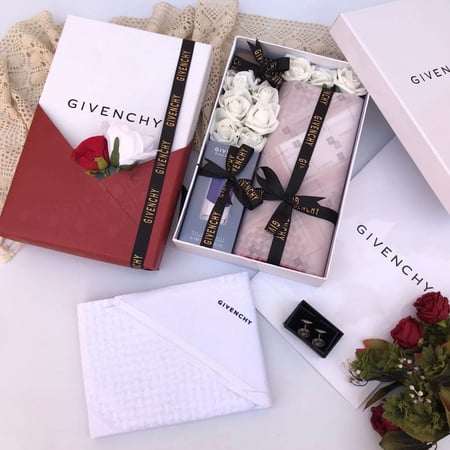 بوكس جيفنشي هدية للرجال اناقة