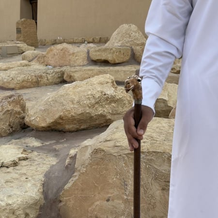 عصا زينة بمقبض رأس الجمل