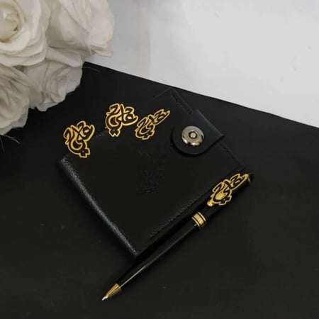 طقم هدايا رجالي فاخر بالاسم مع تغليف مميز وجاهز للإهداء