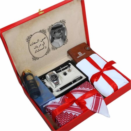 بوكس هدايا رجالي فاخر مع ساعة وشماغ وقماش بالاسم ومحفظة