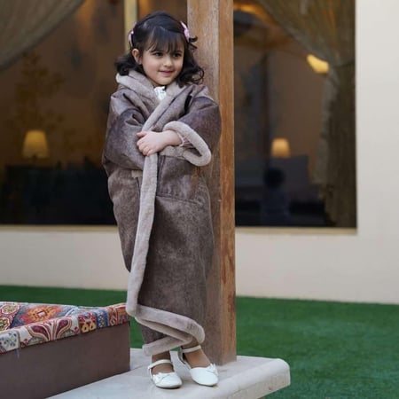 فروه شتويه اطفال كلاسيك بني