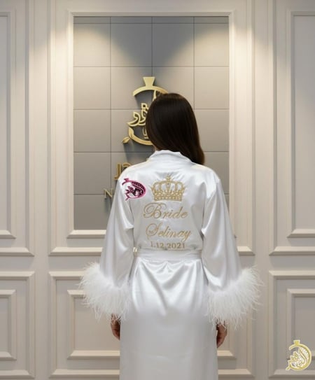 تفصيل وتطريز روب العروسه مع ريش حسب الطلب متوفرة بجميع المقسات