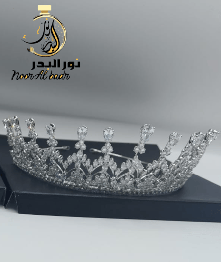 تاج عروس فخم زركون عالي الجودة شبيه الالماس ستجعل إطلالتك الرائعة أكثر تميزاً وسحرآفي ليلة العمرT-15