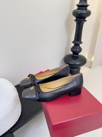 حذاء فالنتينو هاي كوالتي