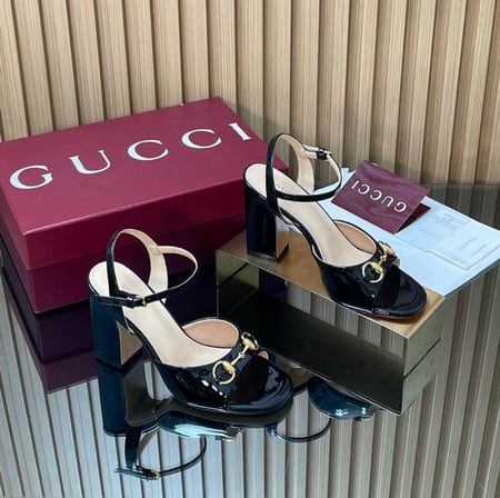 كعب قوتشي هاي كوالتي