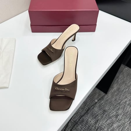 كعب ديور هاي كوالتي