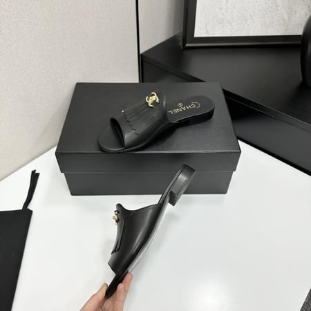 سليبرز شانيل