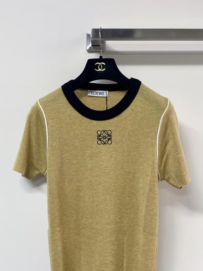 تيشيرت لويفي