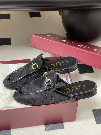 لوفر قوتشي هاي كوالتي