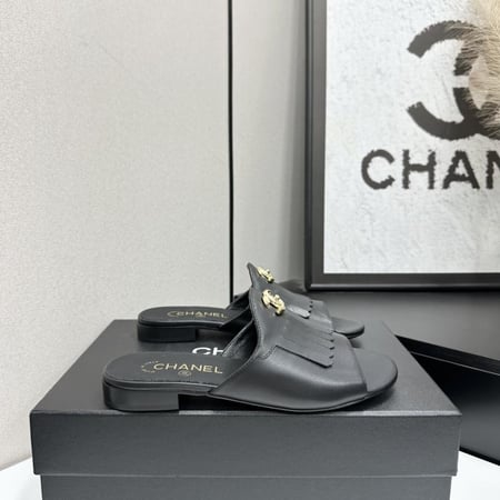 سليبرز شانيل