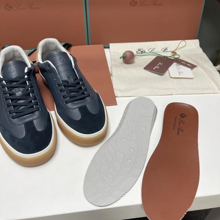 حذاء لوروبيانا